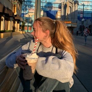 Meet your Posher, Madison